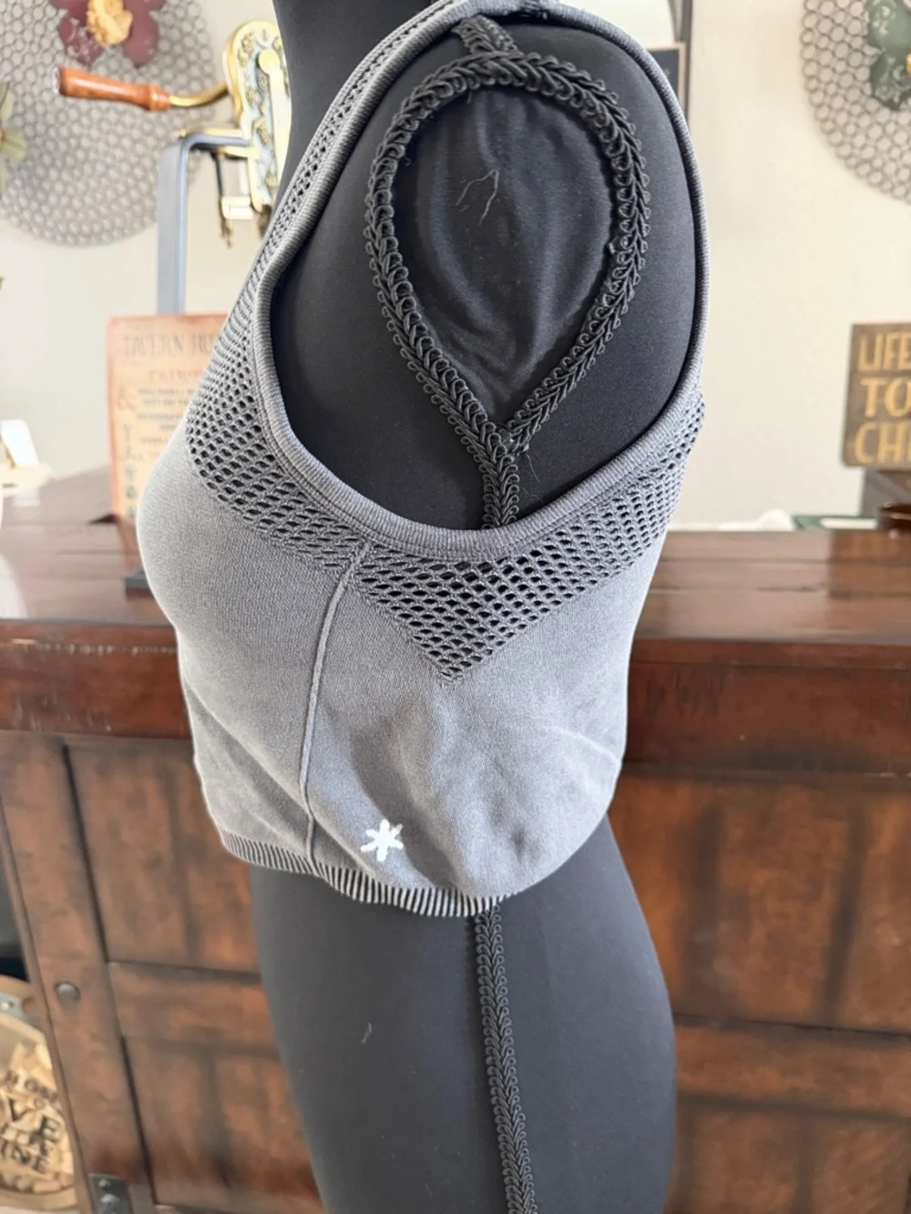 Splendid Gray Mesh-Panel Cropped Tank - Picture 2 of 5